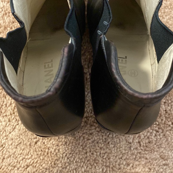 Chanel Heel Booties Size 38 1/2 Made in France - Picture 6 of 10